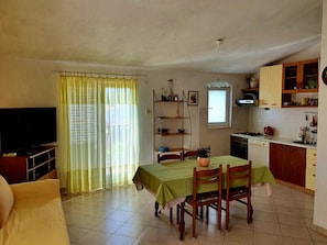 Apartment (A2) | Living room - Apartments Nina (Seget)