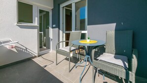Ảnh chưa phân loại, 2 trong số 39 ảnh, nút