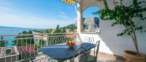 Apartment (A1) | Terrace/patio