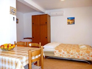 Studio (A1) | Dining - Apartments Josko (Trogir)