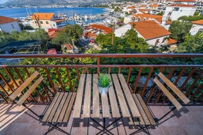 Apartment (A3) | Balcony - Apartment Mara (Okrug)