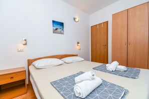 Free WiFi - Apartment Mara (Okrug)