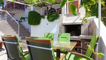 Apartment (A1) | Terrace/patio