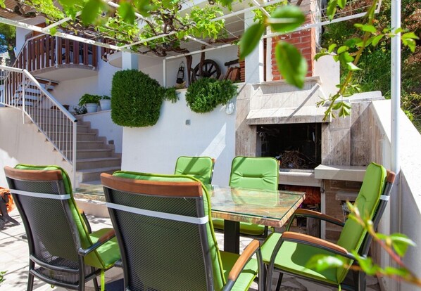 Apartment (A1) | Terrace/patio