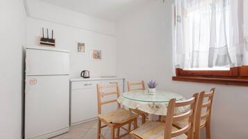 Apartment (A1) | Private kitchen