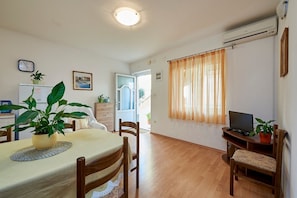 Dining - Apartment Ivanka (Trogir)