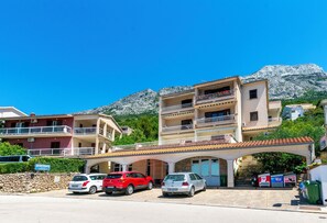 Exterior - Apartments Nada (Brela)