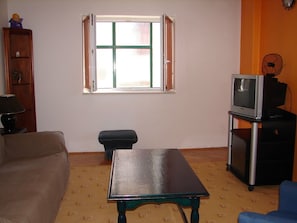 Apartment (A1) | Living room - Apartments Eddie (Baska Voda)