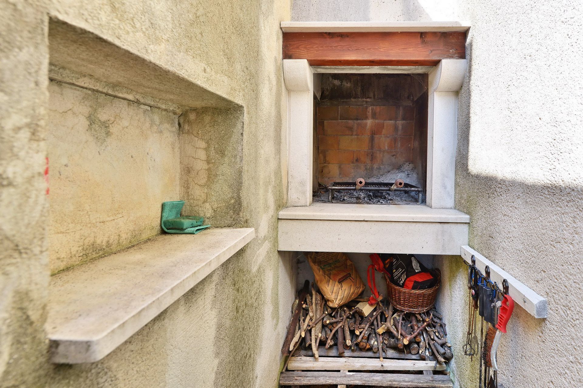 Grill-/Picknickplatz