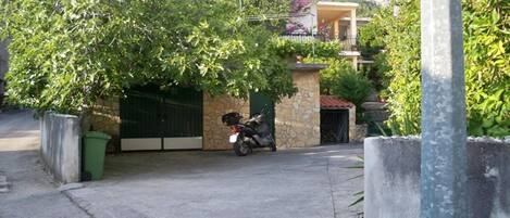 Stationnement libre-service