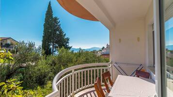 Apartment (A2) | Balcony