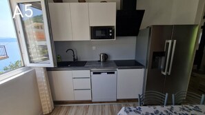 Apartment (A5) | Dapur peribadi