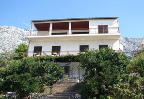 Reka bentuk bangunan