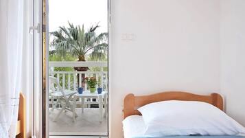 Apartment (A1) | Iron/ironing board, free WiFi