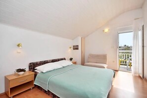 Studio (A4) | Interior - Apartment Toma (Omis)