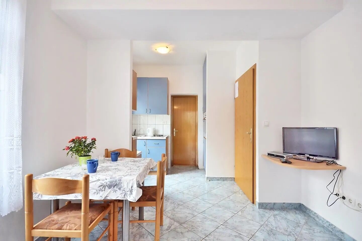 Apartment (A1) | Speisen