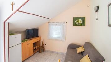 Apartment (A2) | Living room