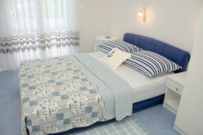 Room (S3) - Apartment Gojko (Podgora)