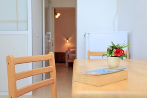 Apartment (A1) | Speisen