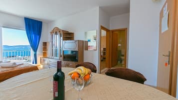 Apartment (A4) | Speisen