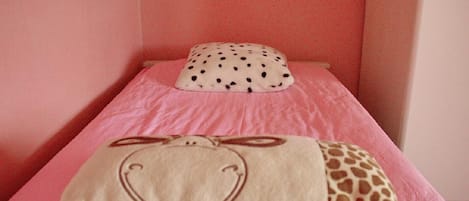 Apartment (A2) | Iron/ironing board, free cribs/infant beds, free WiFi