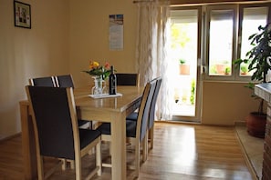Apartment (A1) | Dining - Apartment Dita (Nin)