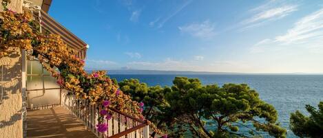 Apartment (A1) | Water view