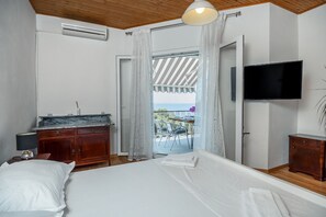 Apartment (A2) | Free WiFi - Apartments Milica (Dugi Rat)
