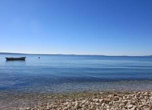 Beach nearby - Apartments Milica (Dugi Rat)