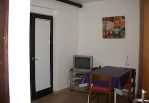 Apartment (A1) | Speisen