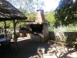 BBQ/picnic Area - Apartment Mare (Pakostane)