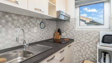 Apartment (A2) | Private kitchen
