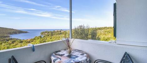 Apartment (A4) | Water view
