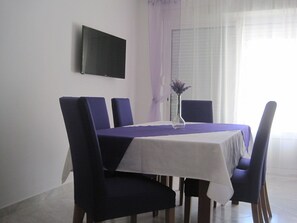 Appartement (A1) | Restauration