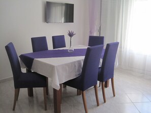 Apartment (A1) | Dining - Apartment Ivan (Zadar)