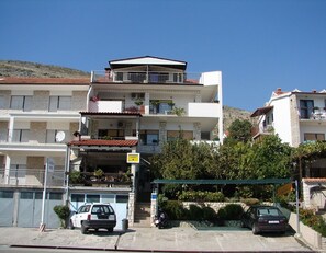 Exterior - Apartments Milka (Seget)