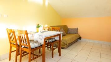 Apartment (A3) | Living room