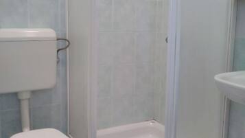 Apartment (A3) | Bathroom | Shower