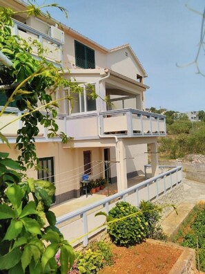 Building design - Apartment Davor (Sali)