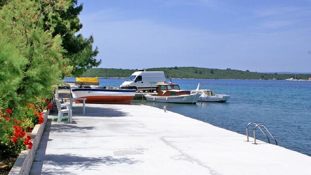 Beach nearby - Apartment Ljube (Orebic)