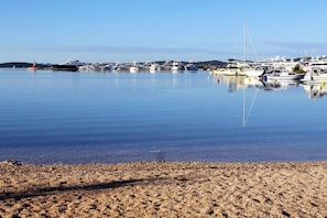 Beach nearby - Apartments Let (Sukosan)
