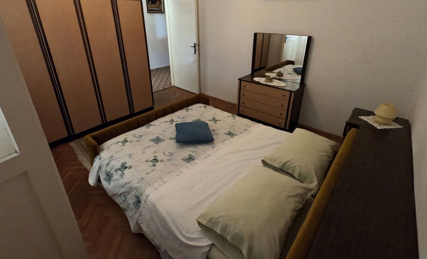 Apartment (A1)
