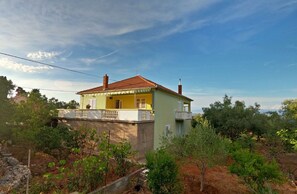 Building design - Apartment Mili (Preko)