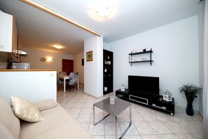 Apartment (A1) | Living room - Apartment Gaspe (Preko)
