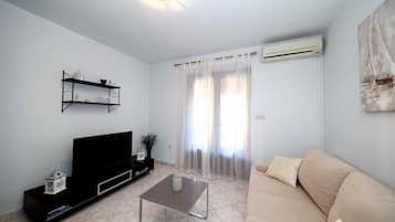 Apartment (A1) | Living room