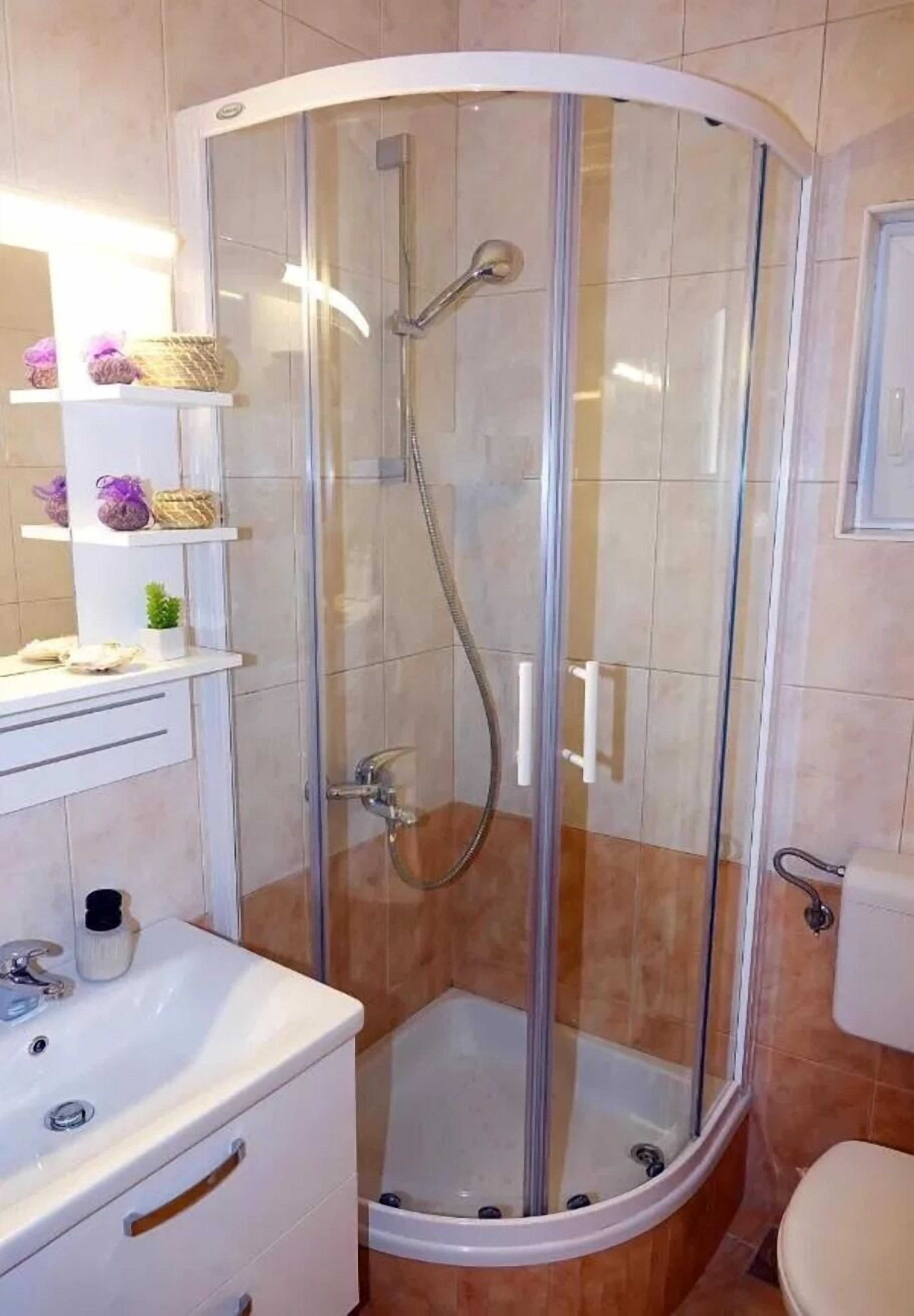 아파트 (A1) | 욕실 | 타월, 비누, 화장지