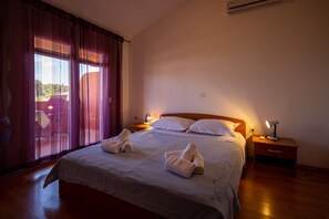 Apartment (A1)
