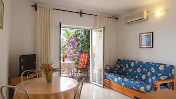 Apartment (A2) | Wohnzimmer
