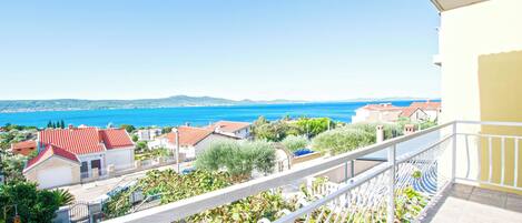 Apartment (A1) | Balcony