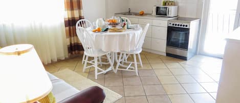 Apartment (A1) | Private kitchen